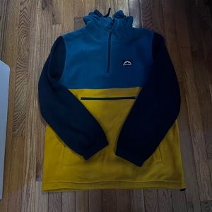 outdoor fleece hoodie